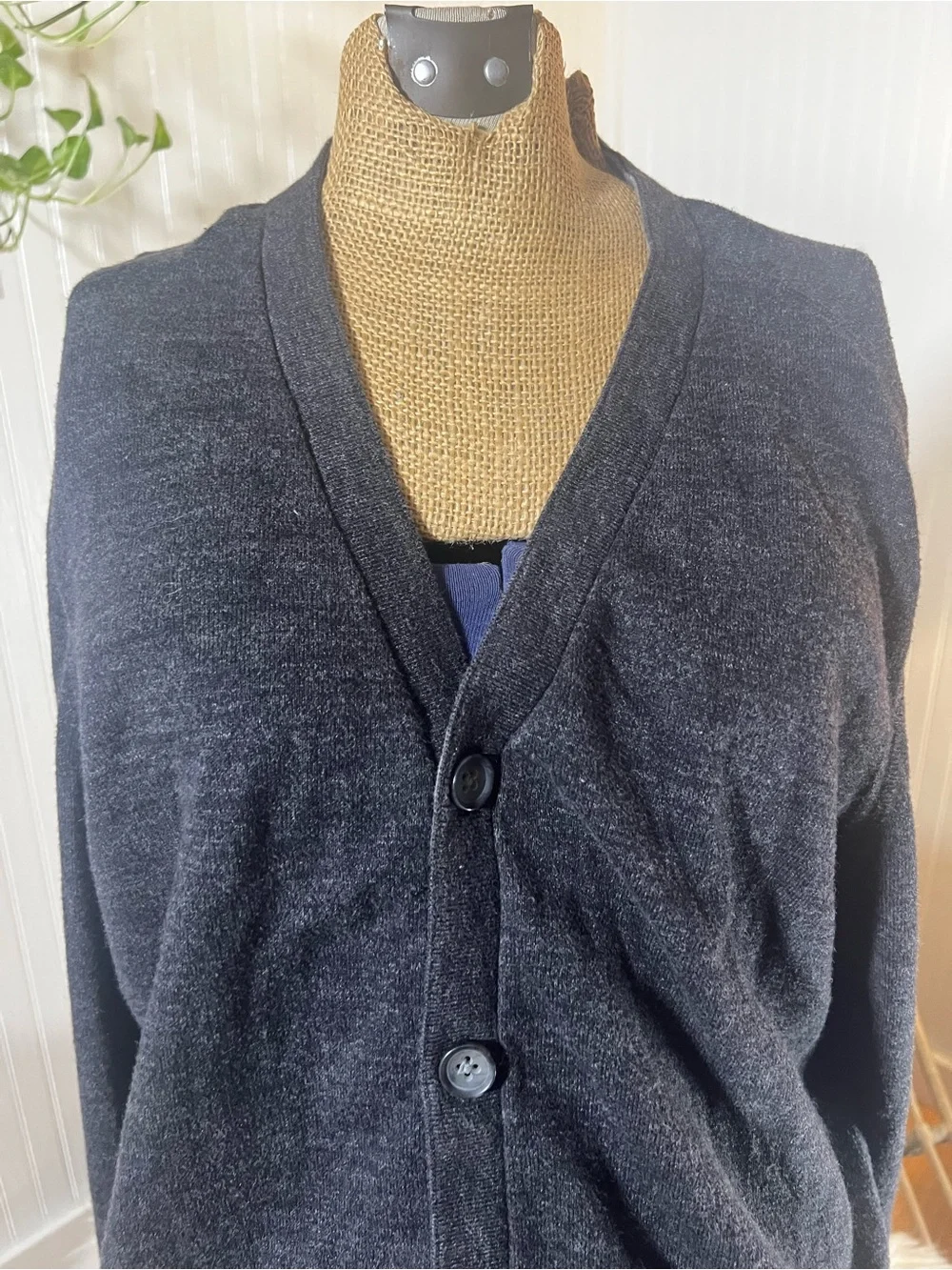 Banana Republic classic neck